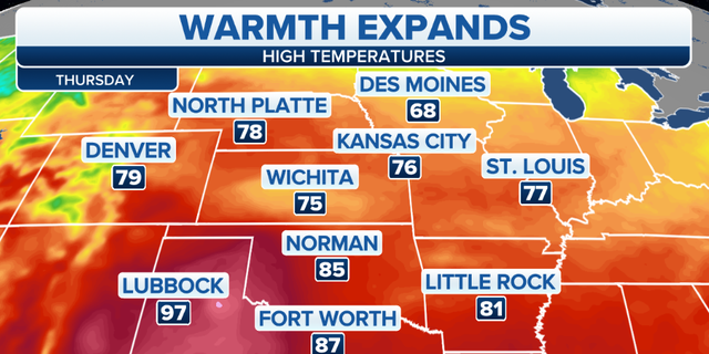 Expanding warmth across the Plains 