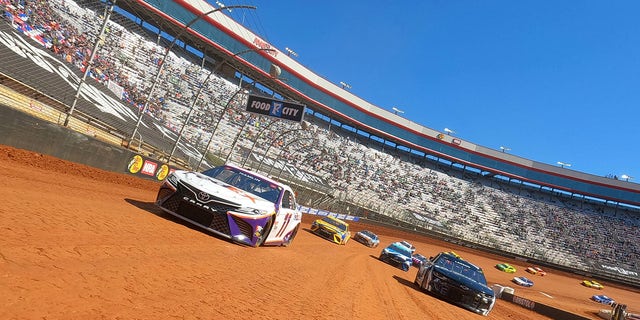 The first Food City Dirt Race was held in 2021.