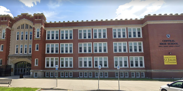 Central High School in Providence, Rhode Island (Google kaarte)
