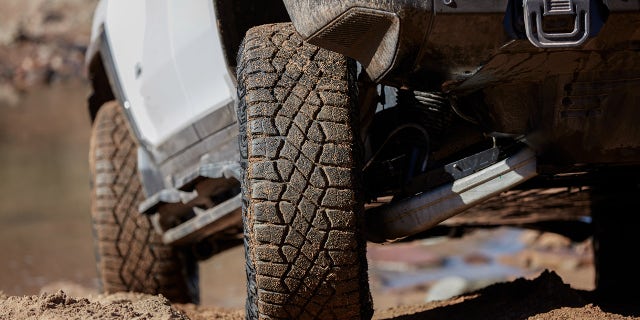 CrabWalk Mode allows the GMC Hummer EV to drive diagonally at a 10 degree angle.