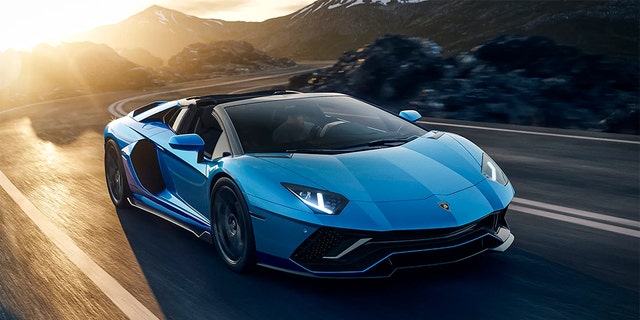 The Lamborghini Aventador Ultimae is the brand's last V12 powered model without hybridization.