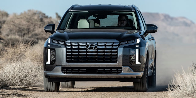 The Palisade's exterior refresh includes a boxier grille.
