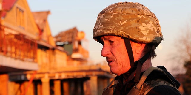 Sean Penn był na Ukrainie, kiedy Rosja po raz pierwszy najechała ten kraj w lutym.