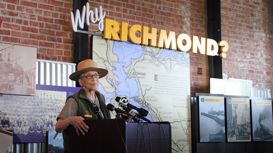 Betty Reid Soskin giving a speech at Rosie the Riveter WWII Home Front National Historical Park 