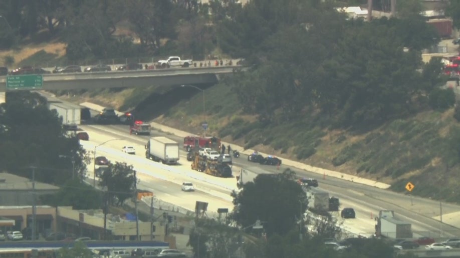 Los Angeles Plane Crash Near Freeway Kills At Least One | Fox News