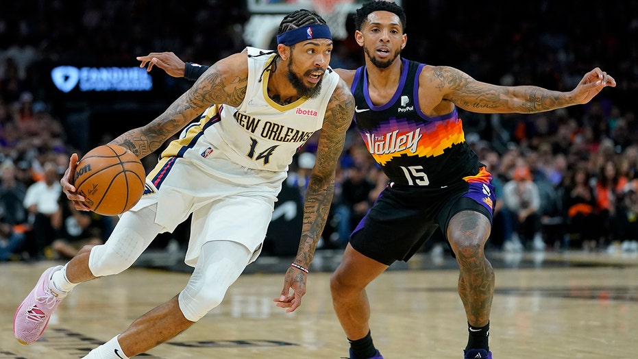 Pelicans rally past Suns after Devin Booker’s injury