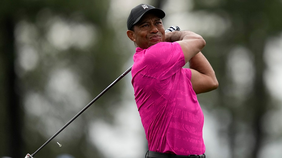 Tiger Woods finishes Masters first round a few strokes off from leaders