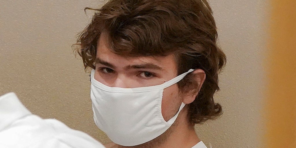 Liberal writer claims Buffalo shooter was 'mainstream Republican,' says party obsessed with 'white fertility' - Vimarsana News