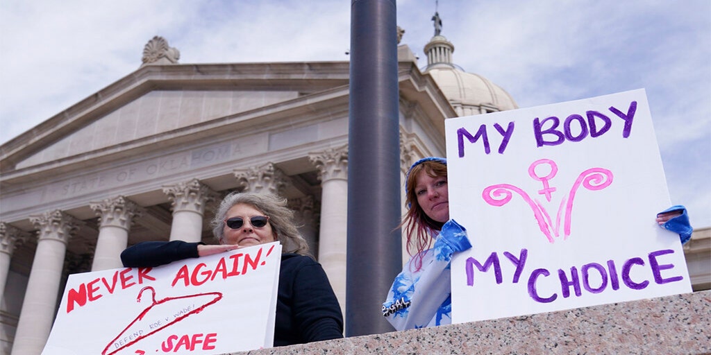 Twitter mocks the Pro-Choice Caucus for saying the word 'choice' is 'harmful' - Vimarsana News
