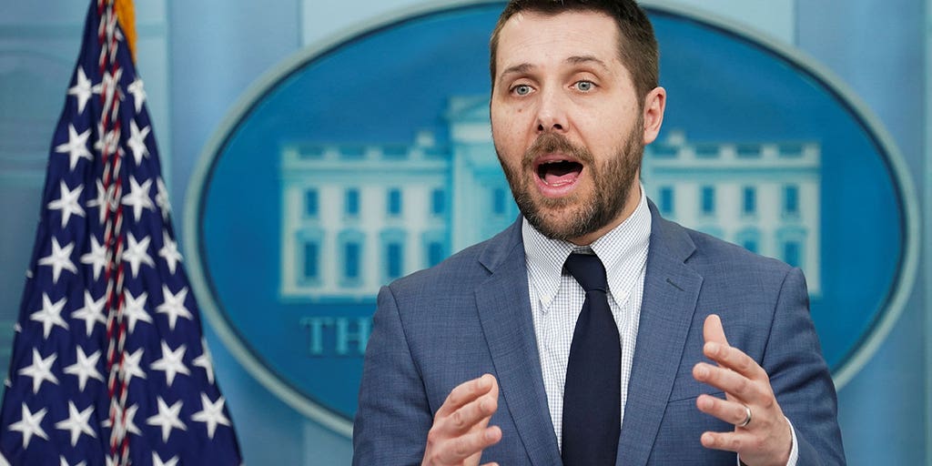 BRIAN-DEESE-ECONOMIC-COUNCIL-DC.jpg?ve=1