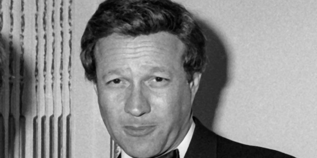 Charles Siebert, 'Trapper John, M.D.' actor dead at 84 - Vimarsana News