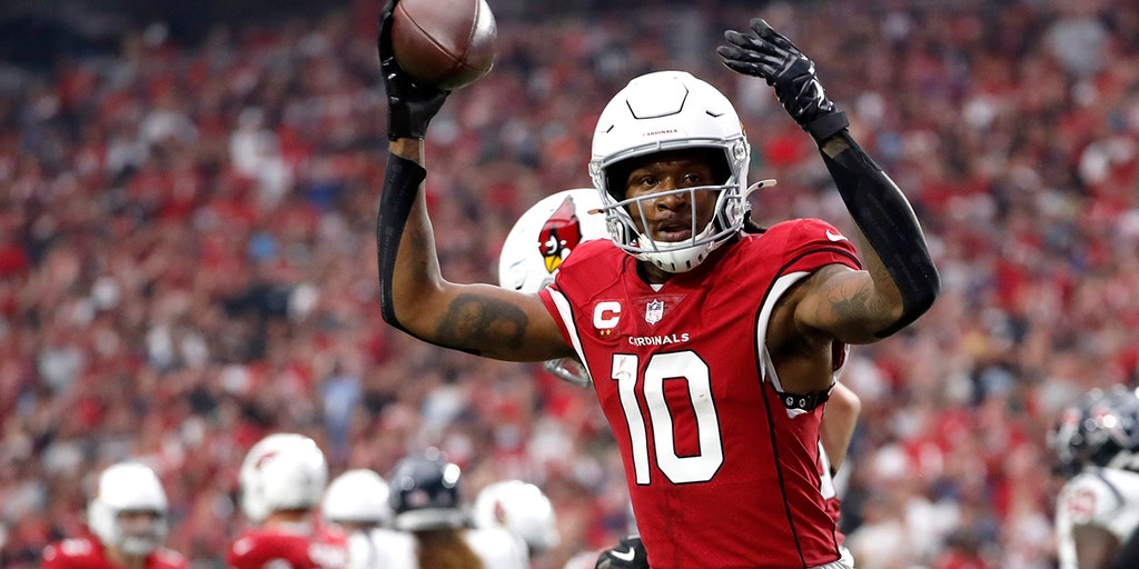 NFL Week 8 Leveraging Tails: Bet on DeAndre Hopkins, Cardinals alt line at  Vikings, NFL and NCAA Betting Picks