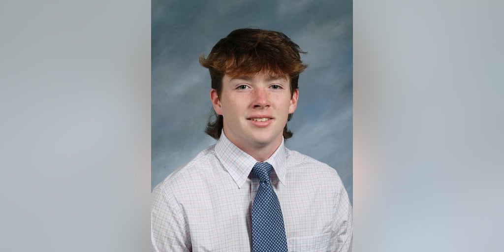 Connecticut lacrosse player Jimmy McGrath stabbing: community to remember 17-year-old at funeral service - Vimarsana News