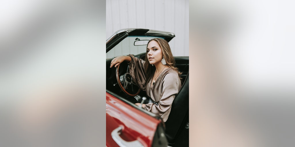 N.C.-based singer champions country music and American agriculture - Vimarsana News