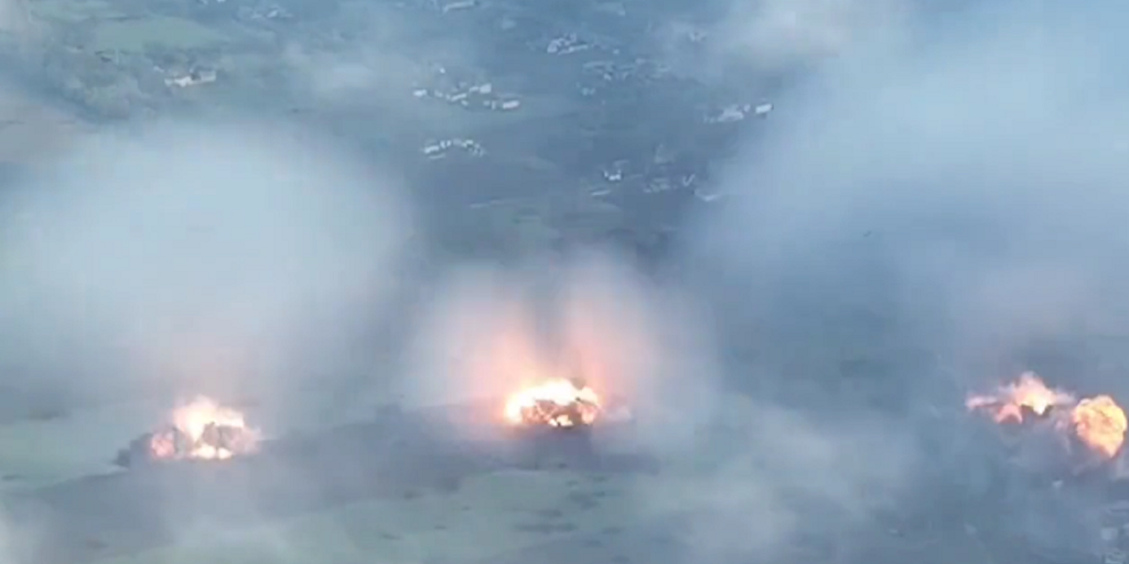 Ukraine video shows massive Russian explosions: 'What the most horrific war of the 21st century looks like' - Vimarsana News