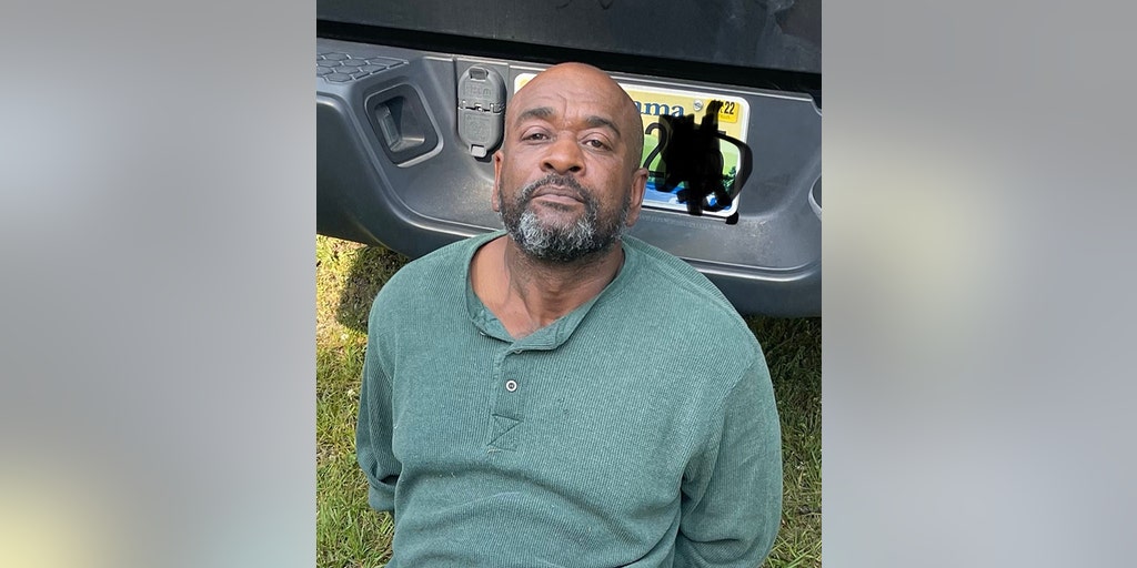 Escaped Alabama murder convict recaptured after over week on the run - Vimarsana News