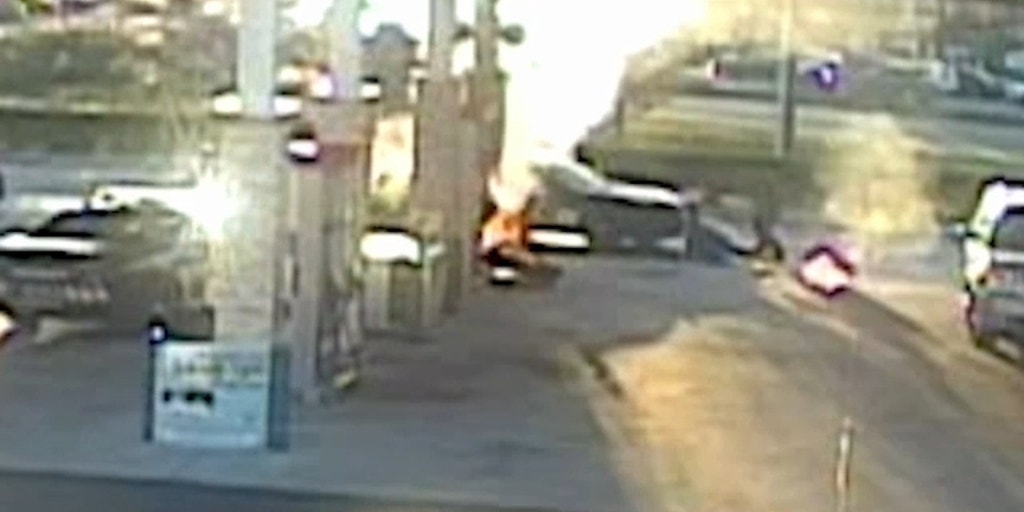 Video shows Florida gas station fire prompted by deputy's Taser during motorcyclist arrest - Vimarsana News