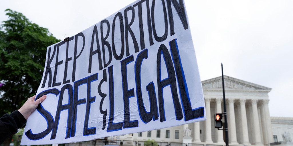 Pro-choice activists in Canada, Mexico prepare for 'big influx' of Americans seeking abortions - Vimarsana News