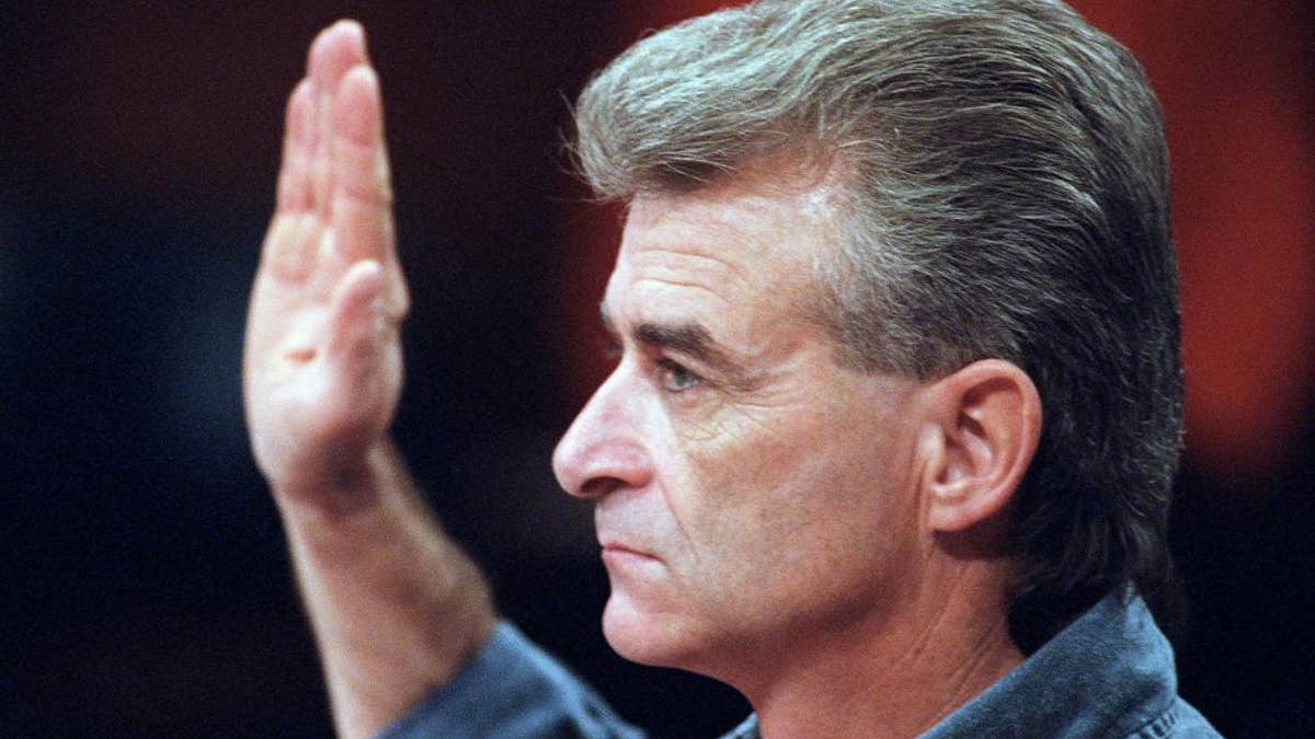 White separatist Randy Weaver is sworn in on Capitol Hill in Washington, Sept. 6, 1995 prior to testifying before the Senate Judiciary subcommittee.