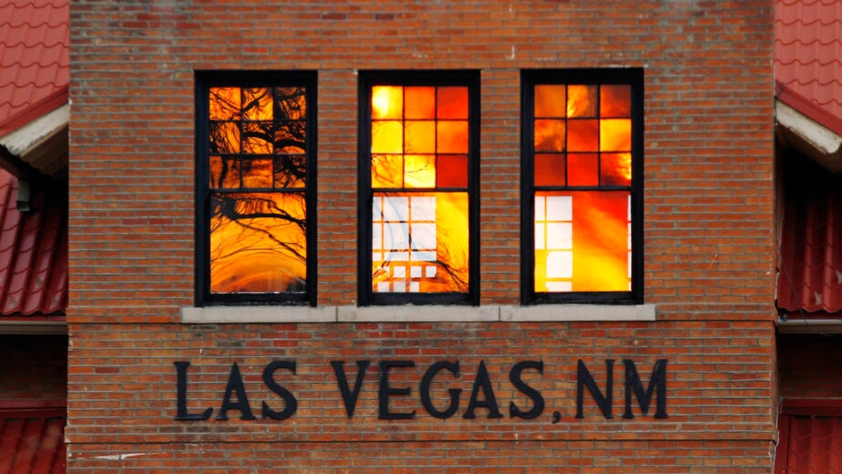 Wildfire in Las Vegas, New Mexico