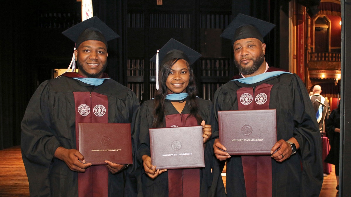 Mississippi graduation