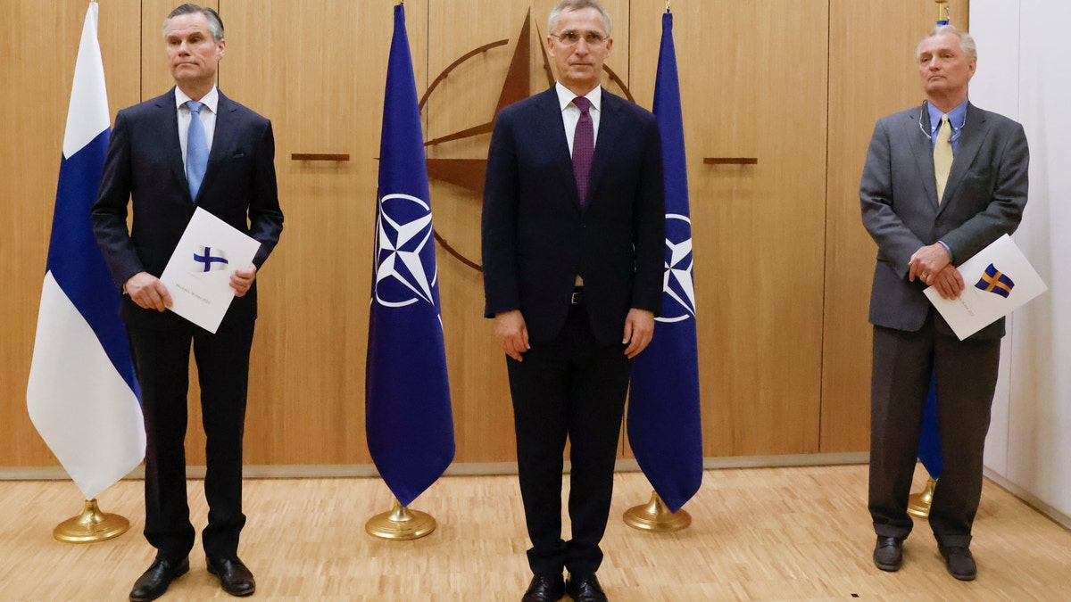 Jens Stoltenberg NATO Finland Sweden