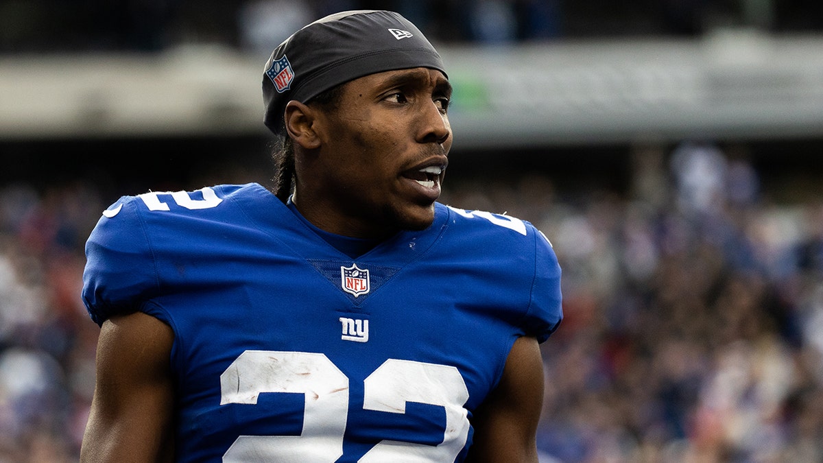 Adoree' Jackson #22 of the New York Giants reacts after a play during the fourth quarter in the game against the Las Vegas Raiders at MetLife Stadium on November 07, 2021 in East Rutherford, New Jersey.