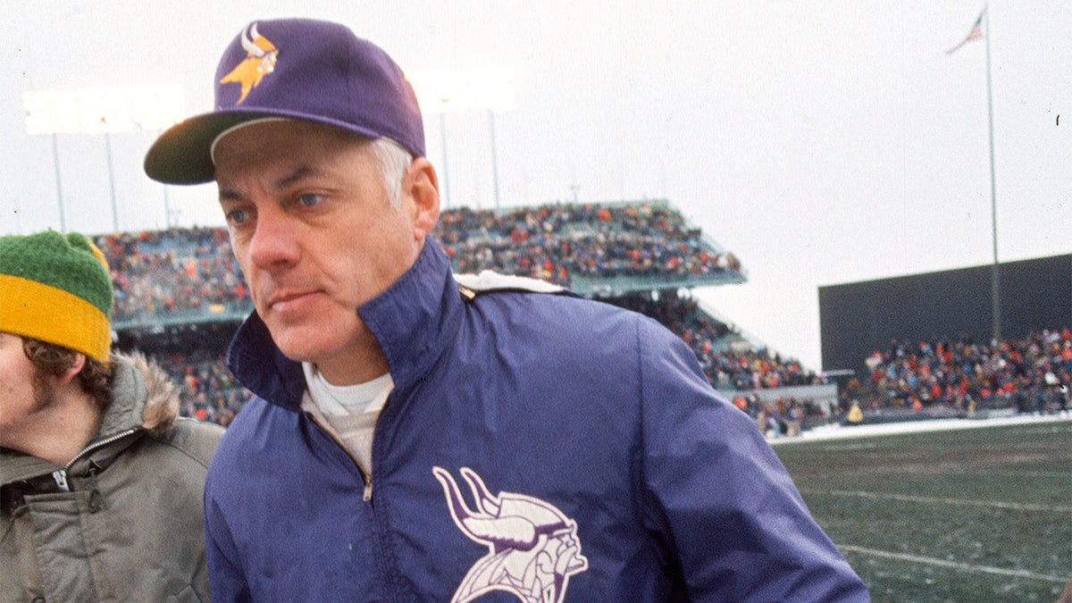 Head Coach Bud Grant of the Minnesota Vikings walks off the field after an NFL football game circa 1970 at Metropolitan Stadium in Minneapolis, Minnesota. Grant was the head coach of the Vikings from 1967-83 and 1985.