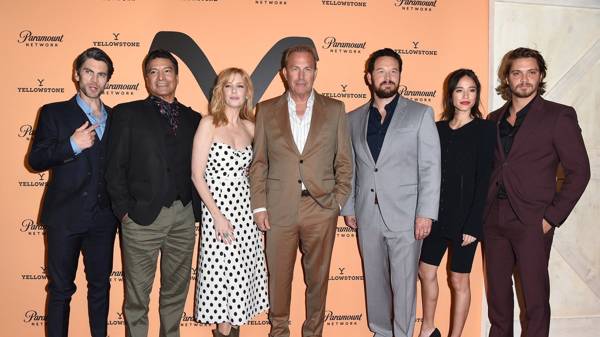 Wes Bentley, Gil Birmingham, Kelly Reilly, Kevin Costner, Cole Hauser, Kelsey Asbille and Luke Grimes of "Yellowstone"