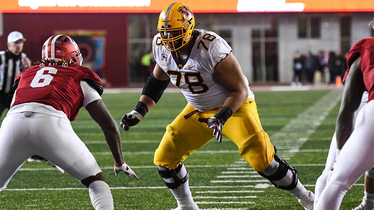 Ravens Draft Pick Daniel Faalele is a Mountain of a Man