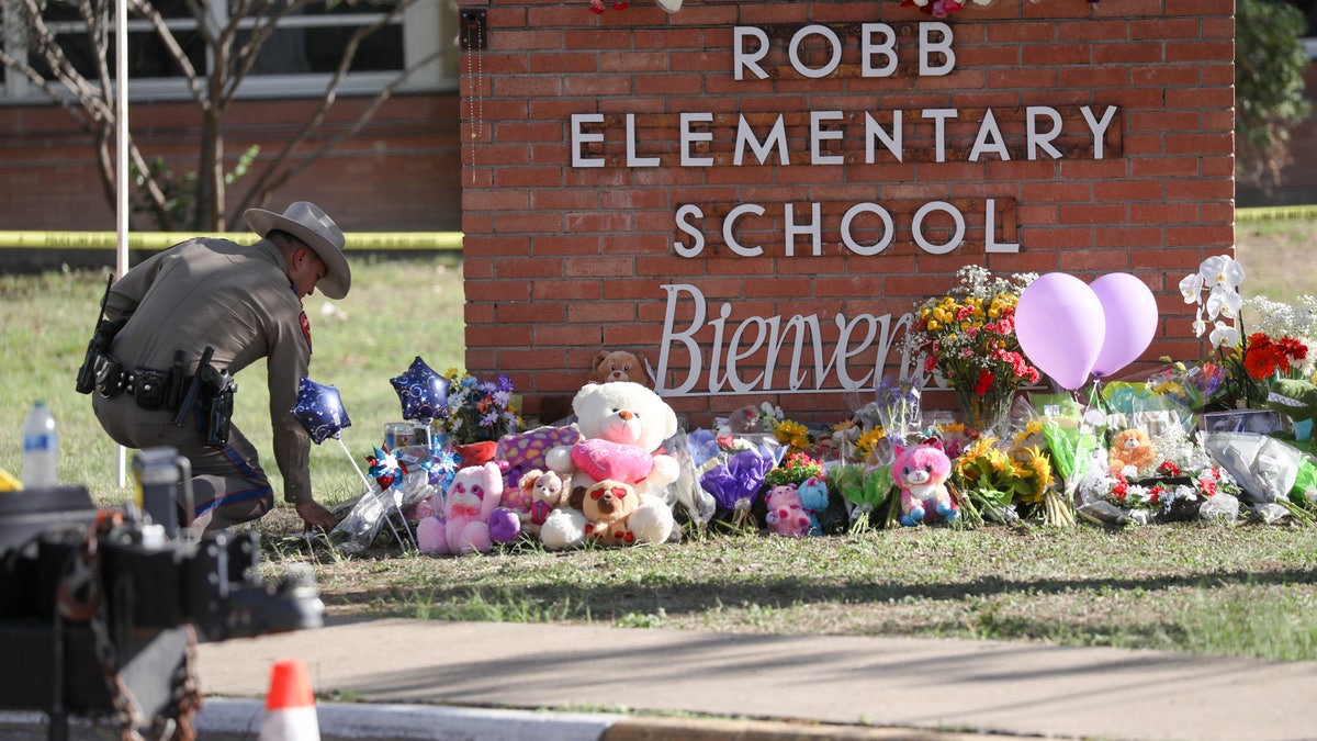 Uvalde Robb Elementary school shooting