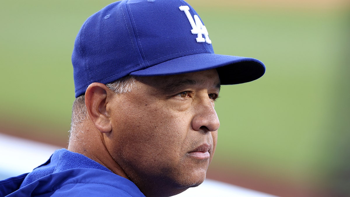 Los Angeles Dodgers Dave Roberts