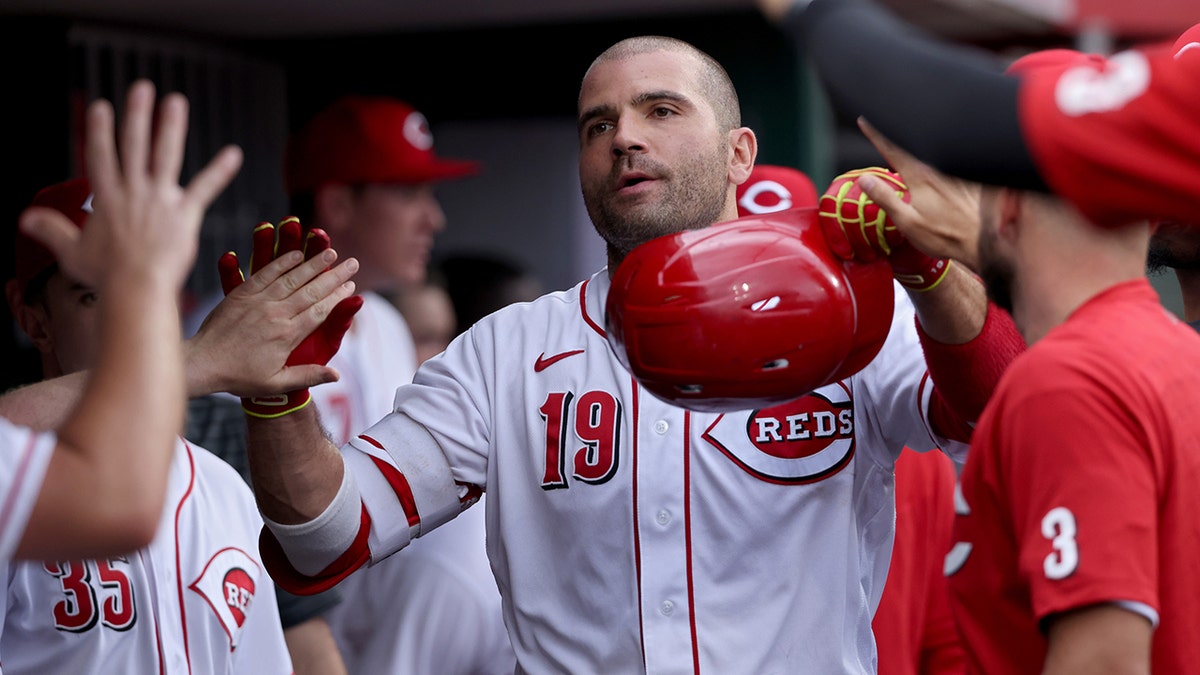 Reds' Joey Votto Makes Amazing Interplanetary Prediction for 2023