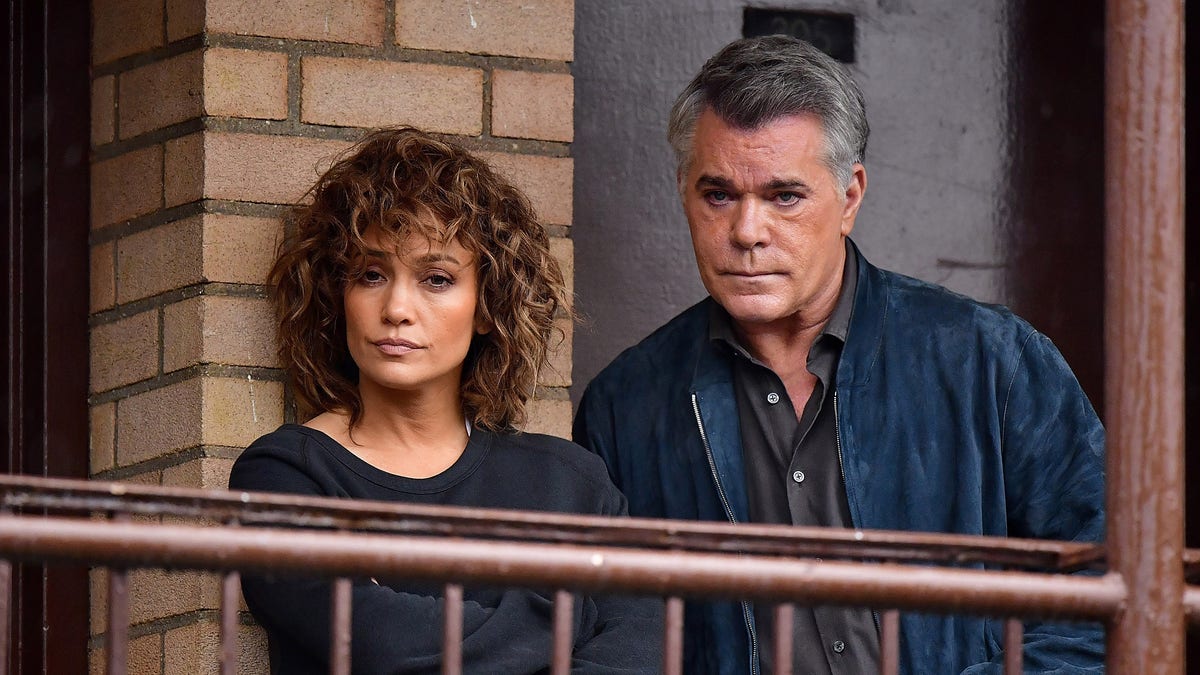 Jennifer Lopez and Ray Liotta played cops in 