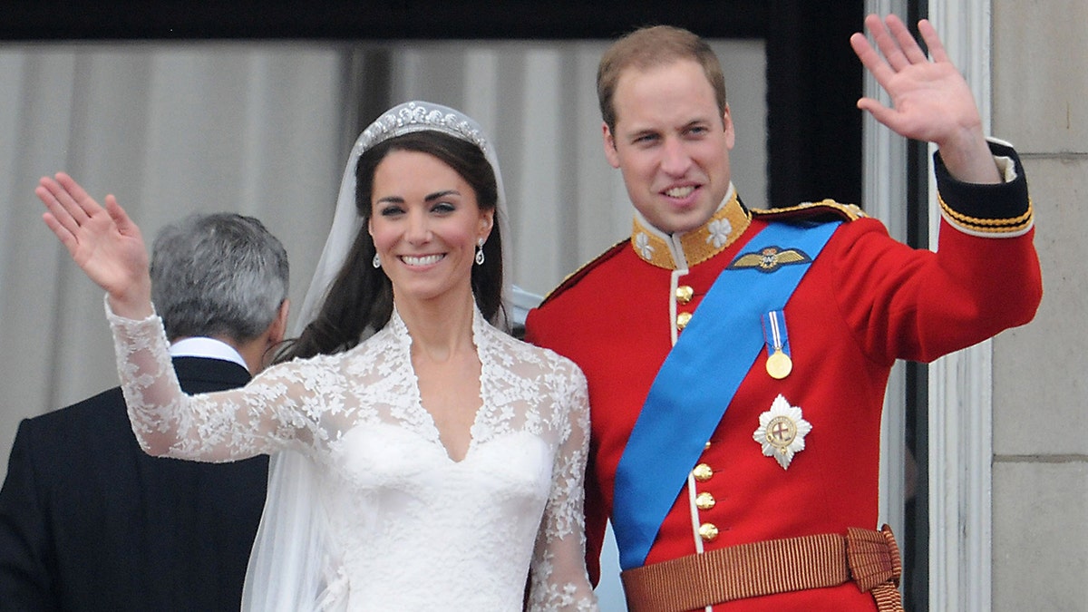 Prince William And Kate Middleton Smile And Ride Bicycles In New Photo ...