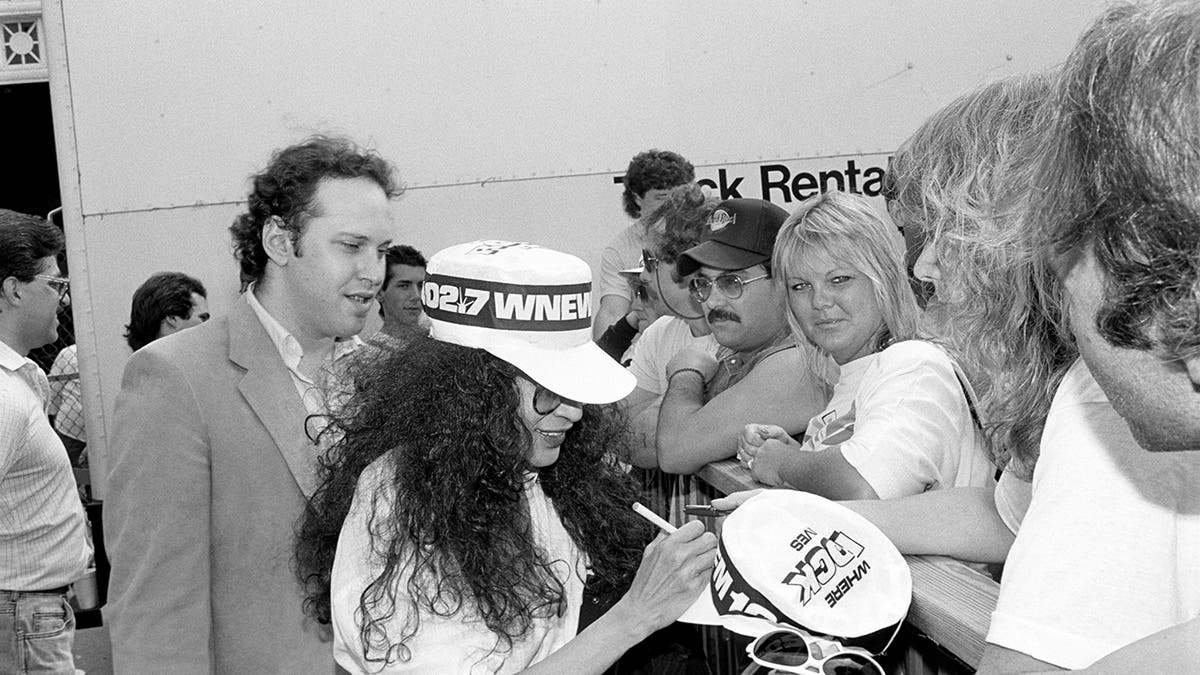 Ronnie Spector Jonathan Greenfield