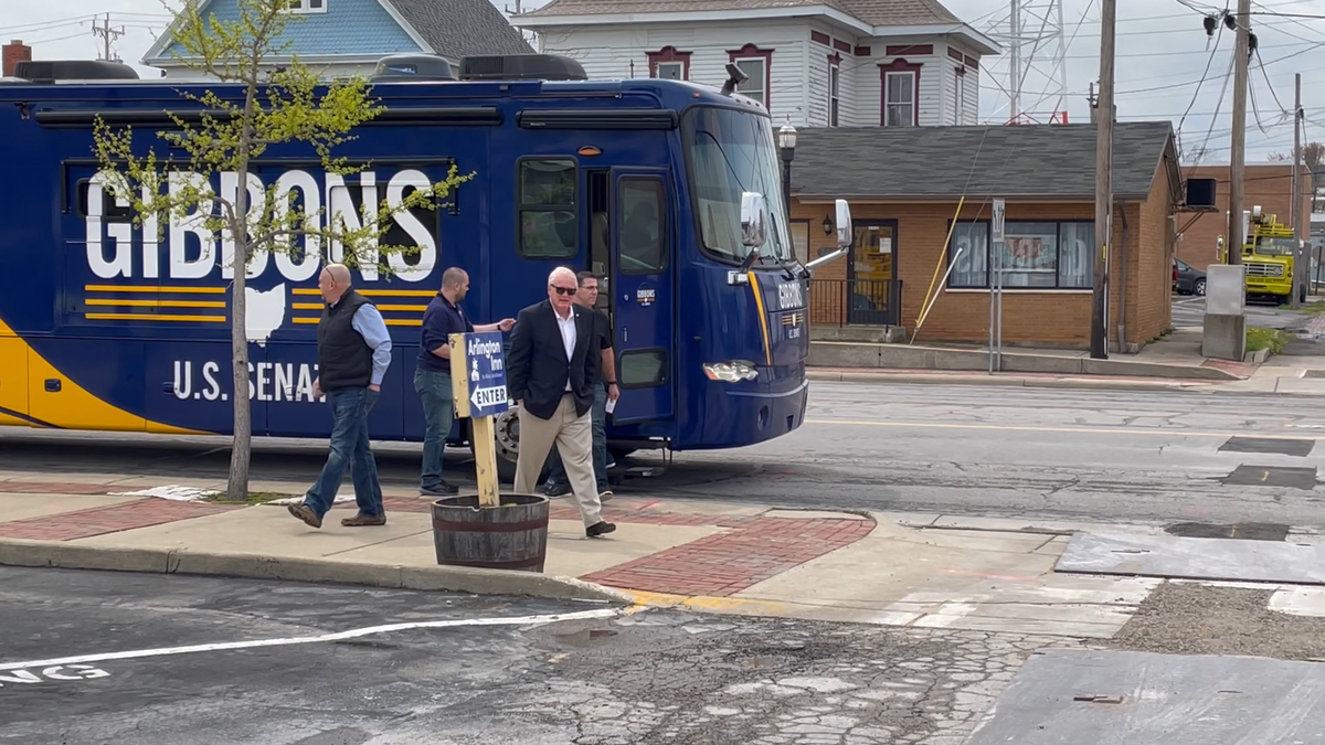 Ohio GOP Senate candidate Mike Gibbons steps out of his campaign bus before an Ottawa County Republican Women's Club event in Port Clinton, Ohio. (Tyler Olson/Fox News)