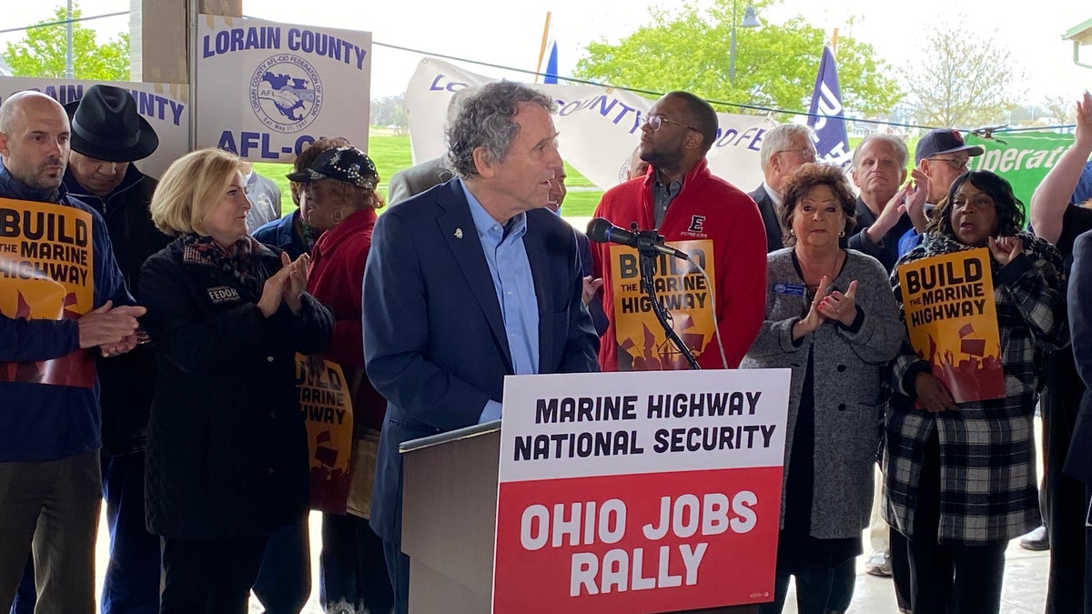 Sen. Sherrod Brown, D-Ohio, rallies with union workers and Reps. Tim Ryan, D-Ohio and Marcy Kaptur, D-Ohio, on May 5, 2022 in Lorain, Ohio. Ryan is the front-runner for the Democratic nomination to join Brown in the U.S. Senate. (Tyler Olson/Fox News)