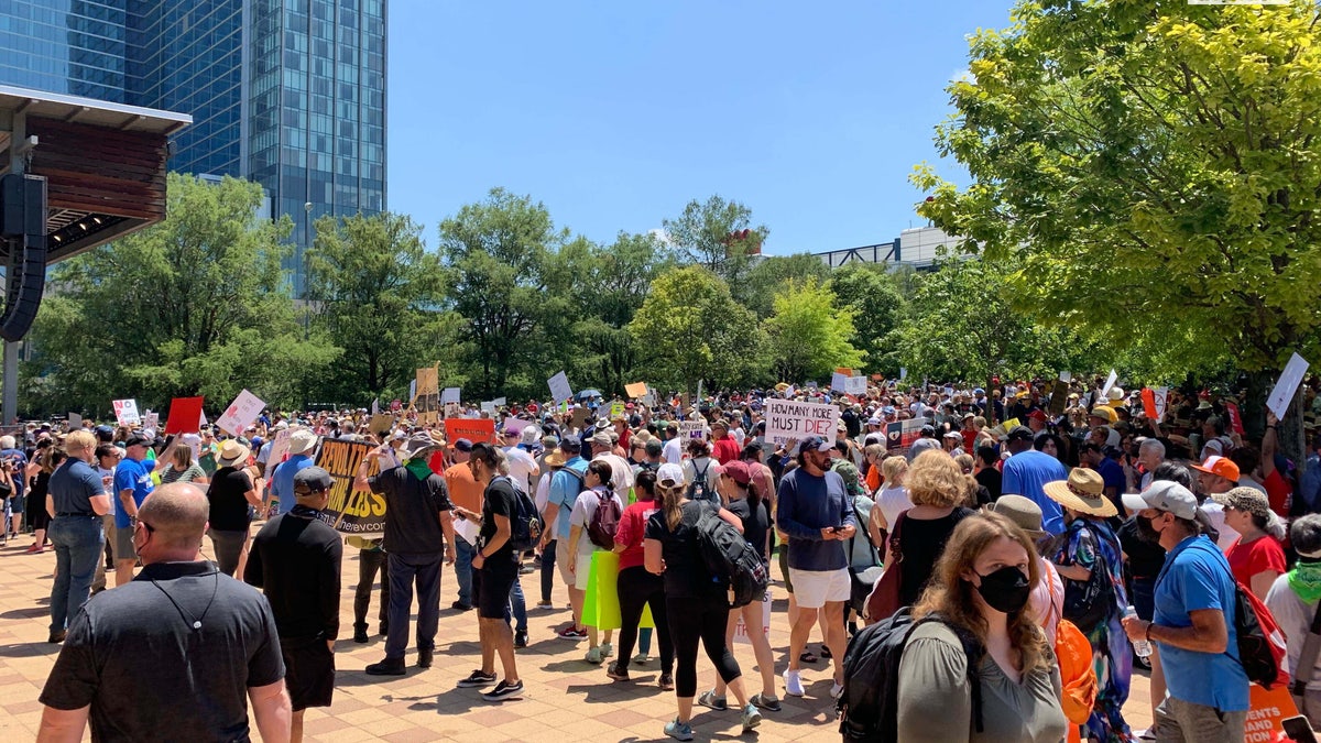 Crowd gathered outside of the NRA convention