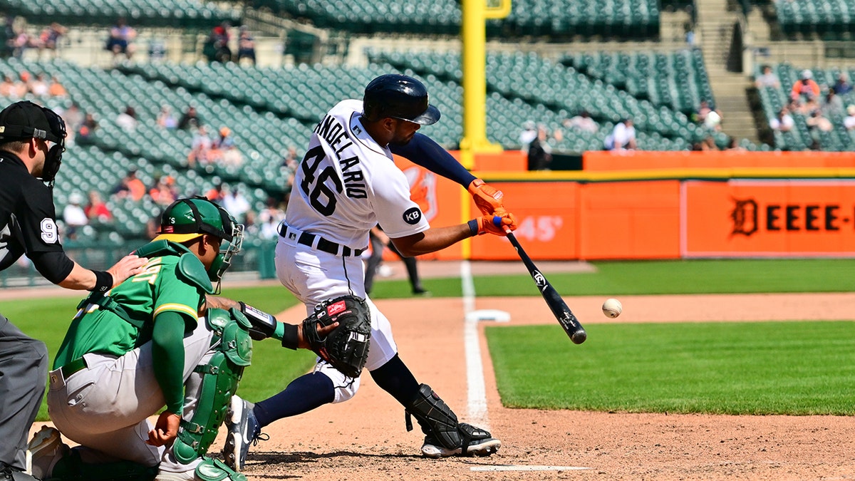 Detroit Tigers third baseman Jeimer Candelario (46) lines a single to right field in the ninth inning during the Detroit Tigers versus the Oakland As game 1 of a doubleheader on Tuesday May 10, 2022 at Comerica Park in Detroit, MI.
