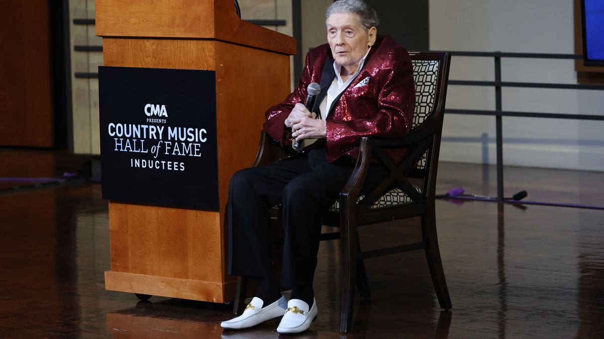 Jerry Lee Lewis, Country Music Hall of Fame