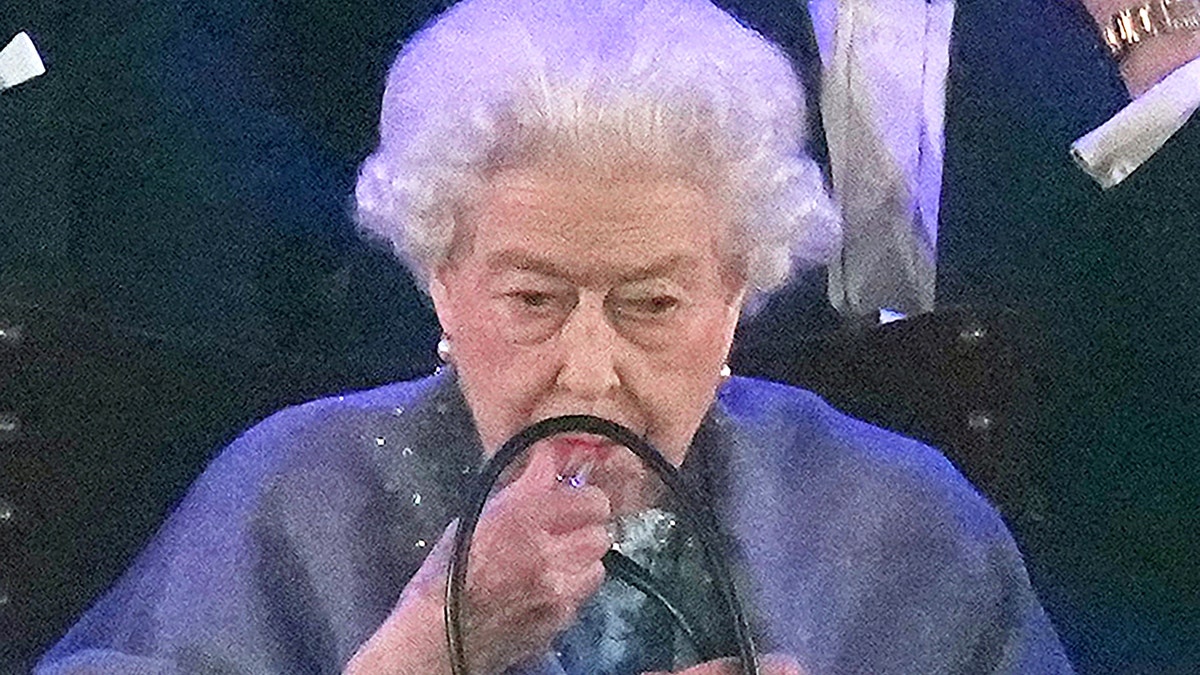 the queen admires lipstick