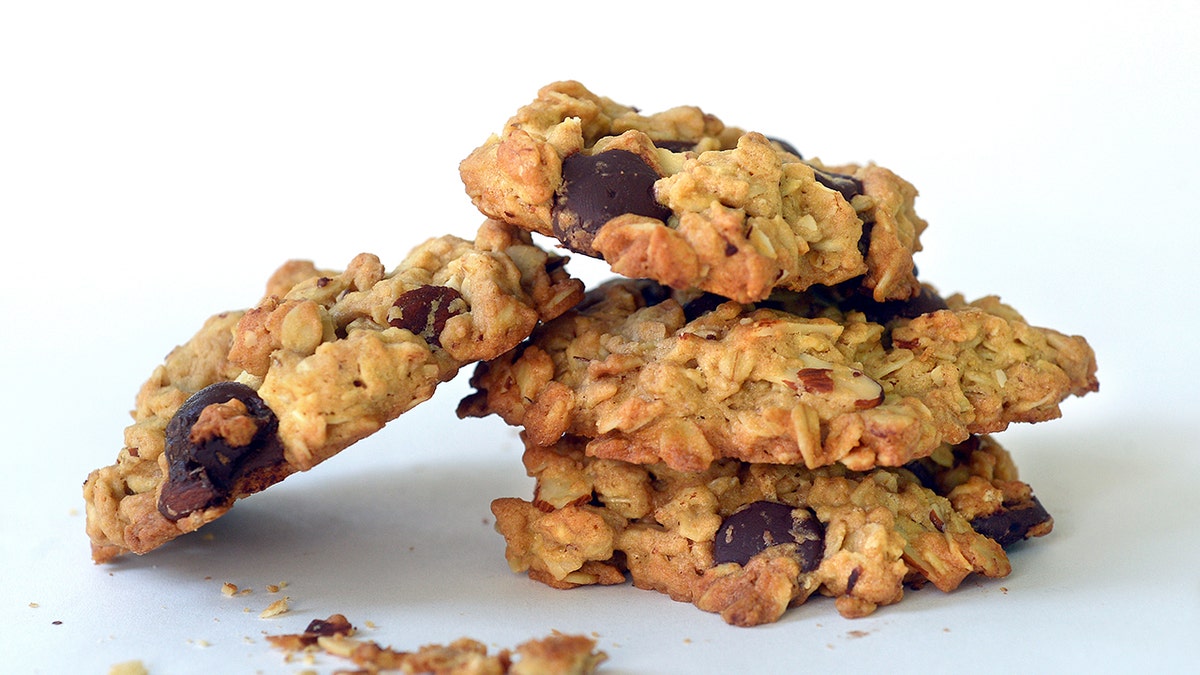 Oatmeal chocolate chip cookies