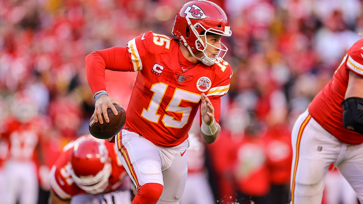 NFL schedule 2022: Chiefs make history with first eight games on