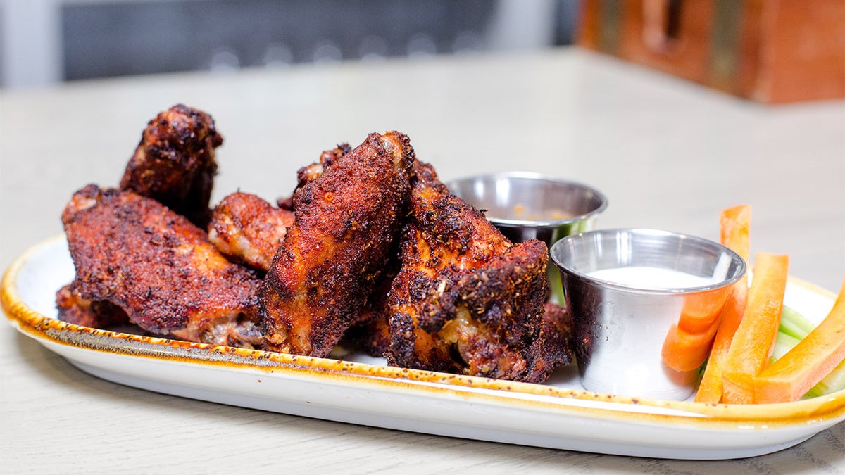 Melt in your mouth chicken wings from a Kentucky chef Recipe