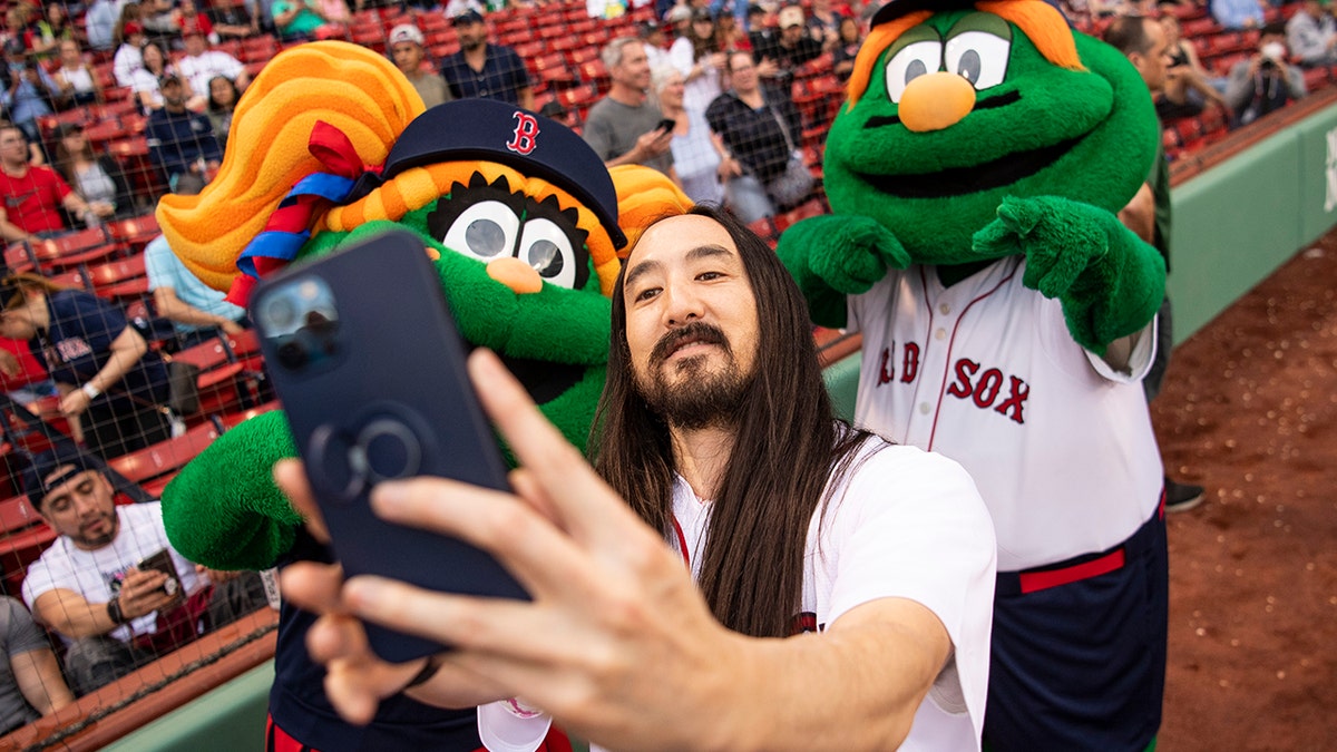 DJ Steve Aoki Red Sox first pitch