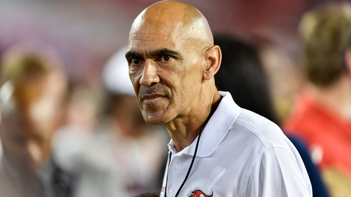 Tony Dungy NFL coach