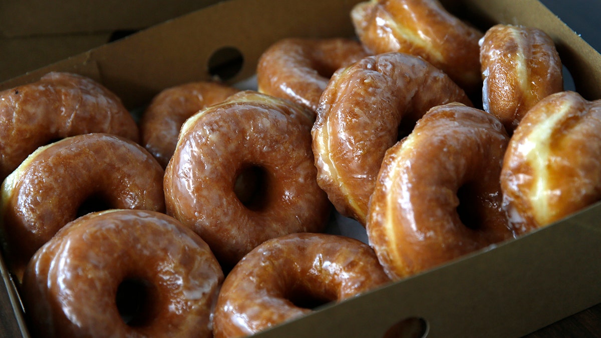 doughnuts glazed