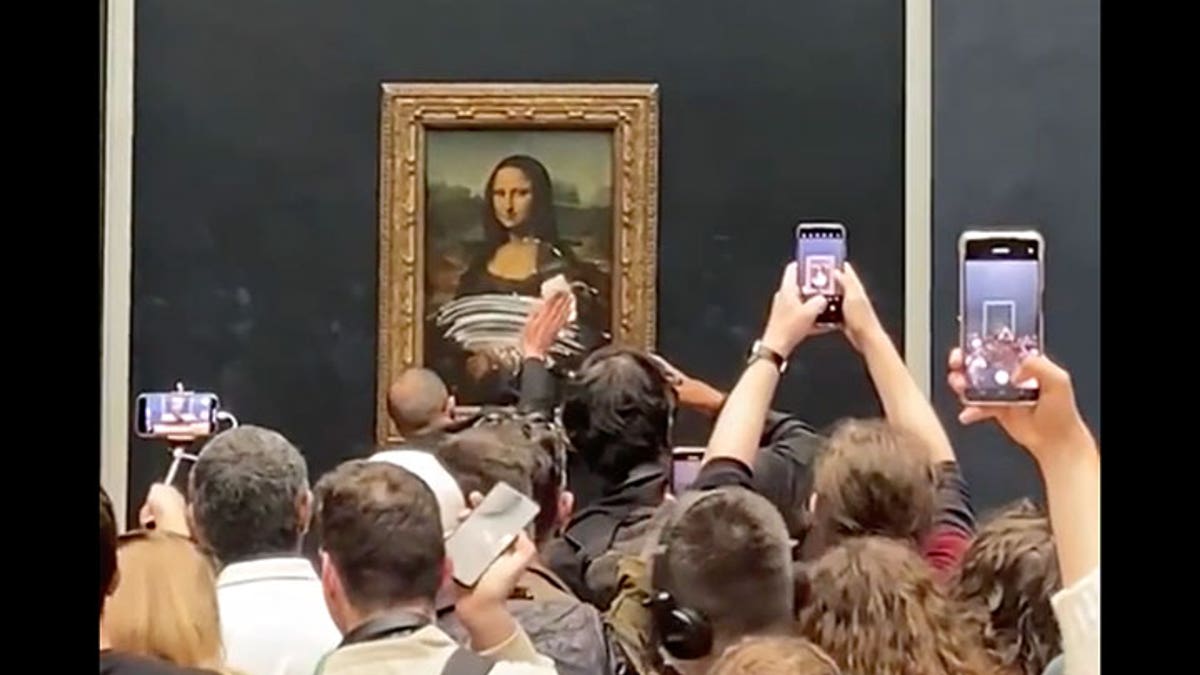 Mona Lisa cake incident