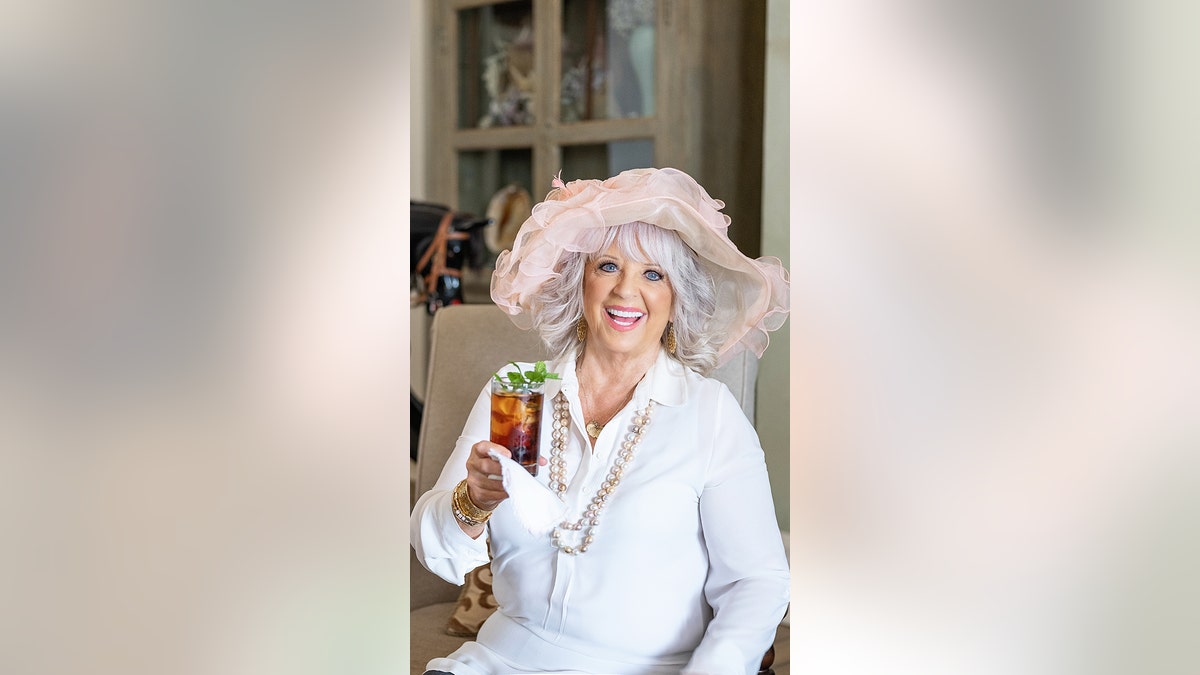 Amazing mint julep recipe from Paula Deen for Kentucky Derby Day